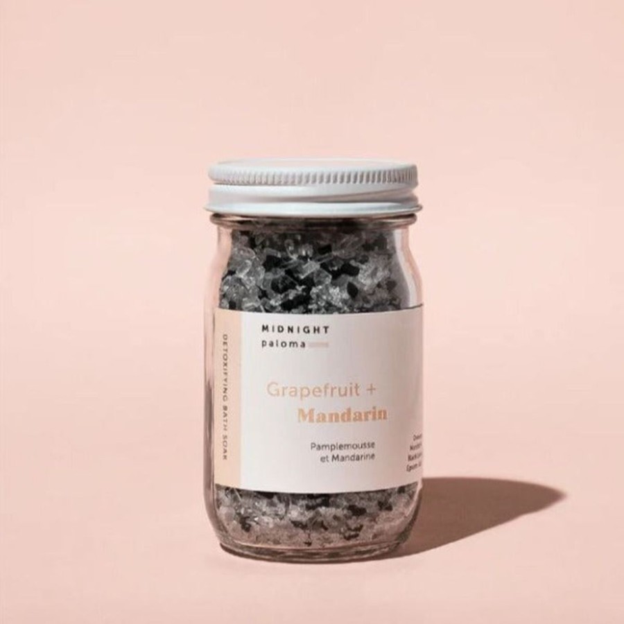 Lifestyle Midnight Paloma | Grapefruit + Mandarin Bath Soak