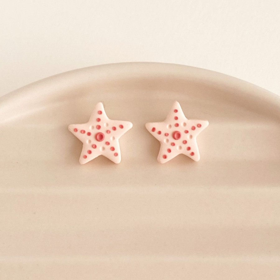 Lifestyle Wildberry Studio | Sea Star Studs