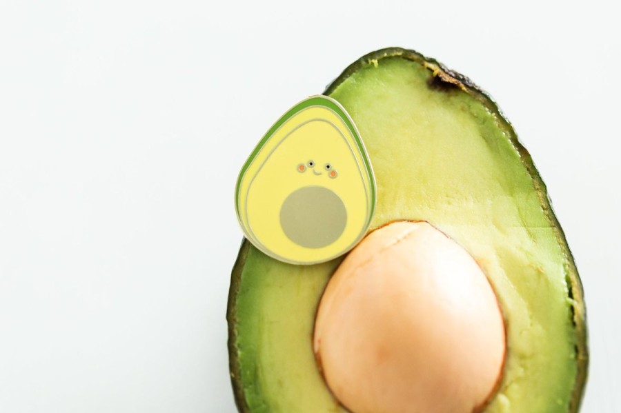 Lifestyle Halifax Paper Hearts | Avocado Enamel Pin