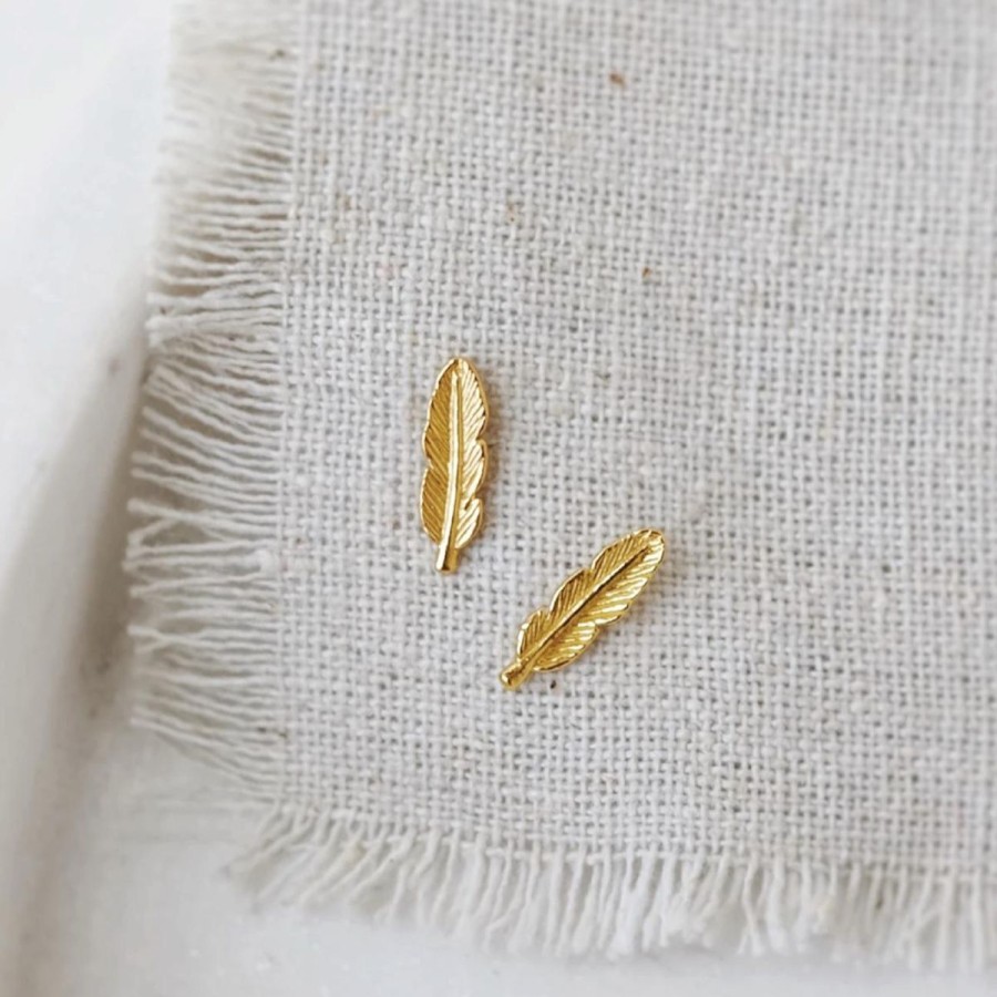 Lifestyle Catalyst & Co. | Gold Feather Earrings