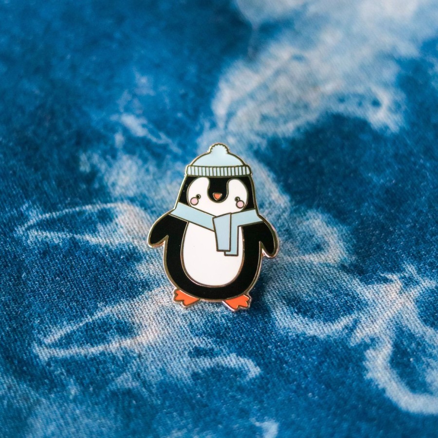 Lifestyle Halifax Paper Hearts | Chilly Willy Penguin Enamel Pin